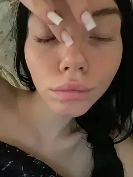 Runarunapi – webcam model profile photo Image 17