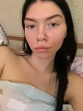 Runarunapi – webcam model profile photo Image 18