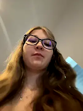 nyakotan – webcam model profile photo Image 10