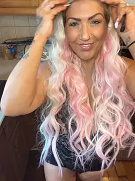 lalilamassu1 – webcam model profile photo Image 16