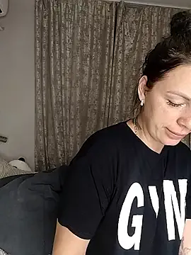 jenn_fit – webcam model profile photo Image 2