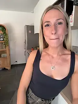 Ribon_n – webcam model profile photo Image 10