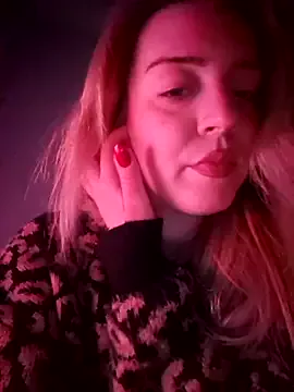 hinachuuu__D – webcam model profile photo Image 3