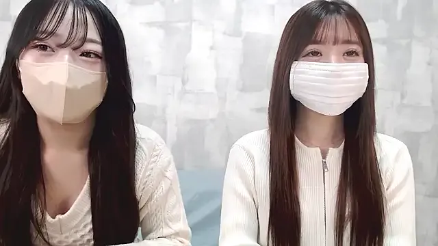 Keep_us_wild – webcam model profile photo Image 19