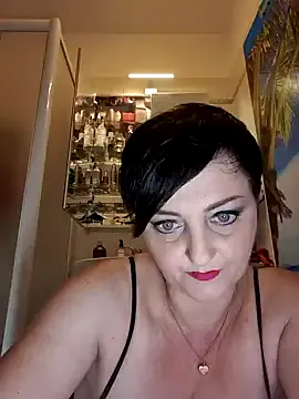 Penelopehot_83 – webcam model profile photo Image 8