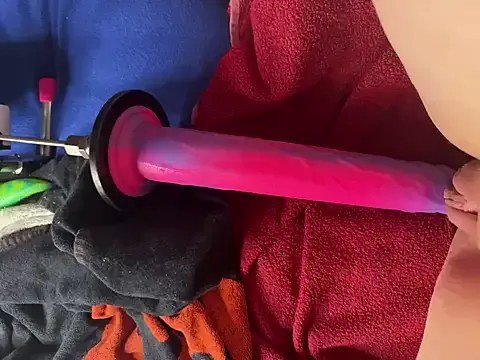 PumaShyXD – webcam model profile photo Image 5