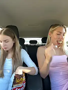 babyaylin – webcam model profile photo Image 10