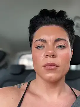 amairi_ – webcam model profile photo Image 15