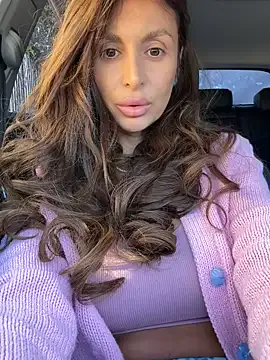 bunnyblondy – webcam model profile photo Image 8