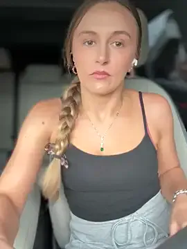 WifyHubby_38 – webcam model profile photo Image 10