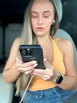 WifyHubby_38 – webcam model profile photo Image 12