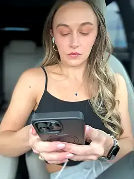 WifyHubby_38 – webcam model profile photo Image 19