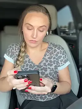 WifyHubby_38 – webcam model profile photo Image 7