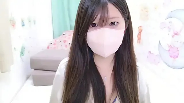 emyii – webcam model profile photo Image 5