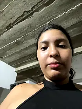 PumaShyXD – webcam model profile photo Image 11