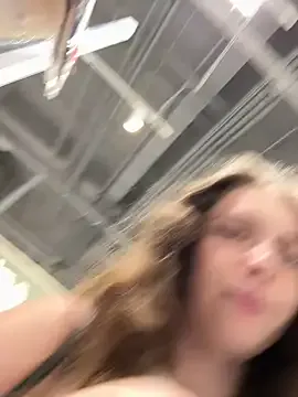 nide_xiaogou – webcam model profile photo Image 7