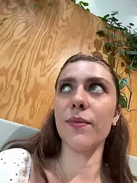 nide_xiaogou – webcam model profile photo Image 9