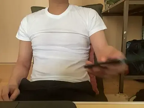 Rodrigues_Lucas – webcam model profile photo Image 2