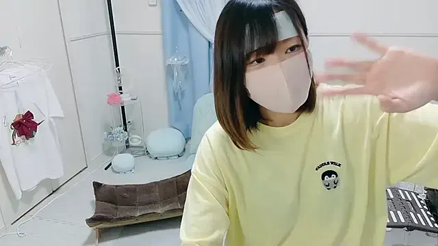 PumaShyXD – webcam model profile photo Image 15