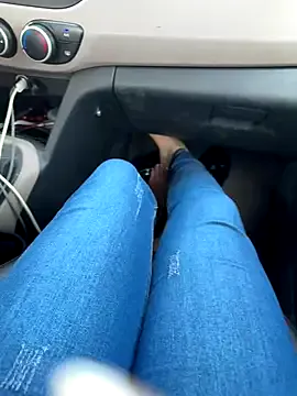 winter11 – webcam model profile photo Image 16