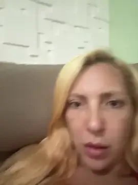 dalichuru – webcam model profile photo Image 17