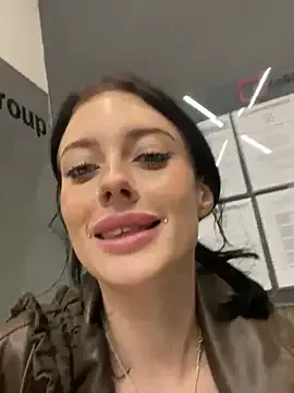 nide_xiaogou – webcam model profile photo Image 5