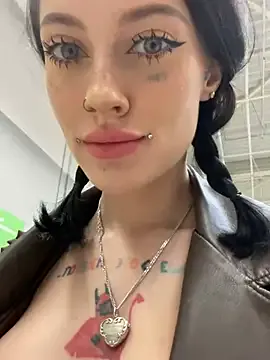 nide_xiaogou – webcam model profile photo Image 6