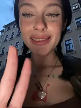 nide_xiaogou – webcam model profile photo Image 7