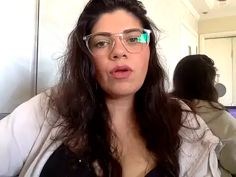 bunnyblondy – webcam model profile photo Image 3