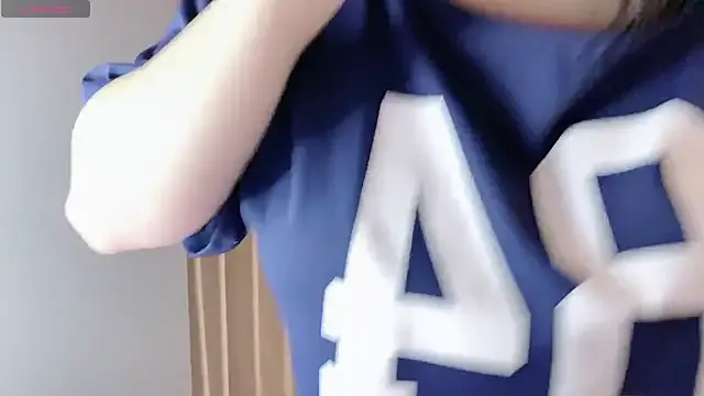 PumaShyXD – webcam model profile photo Image 4