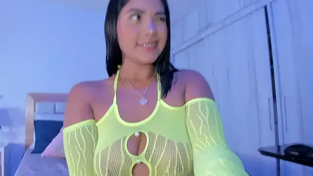 Marieltessa_69 – webcam model profile photo Image 10