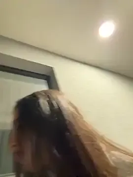 Yui-Ch – webcam model profile photo Image 16