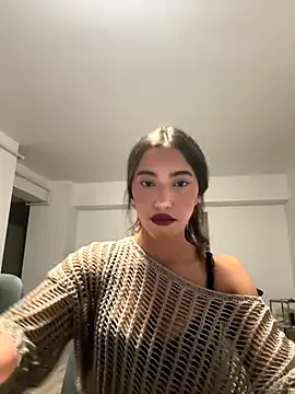 Yui-Ch – webcam model profile photo Image 17