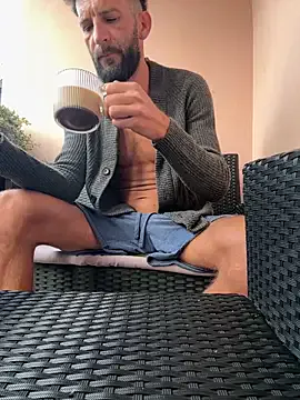 bigman32124 – webcam model profile photo Image 17