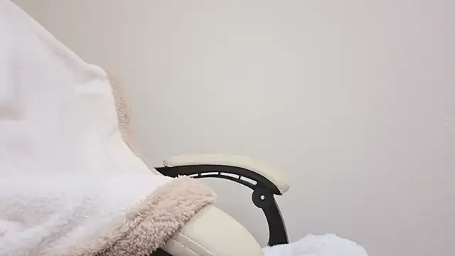 brazilians_doitbetter – webcam model profile photo Image 11