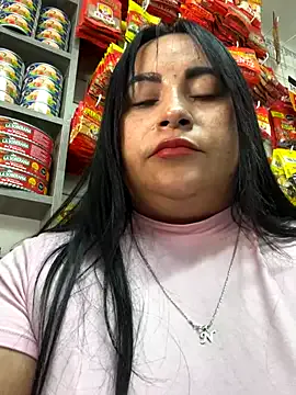 Ninabigtitied – webcam model profile photo Image 2