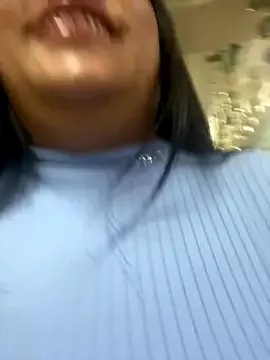 Ninabigtitied – webcam model profile photo Image 6