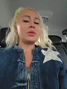 sigmasian – webcam model profile photo Image 19