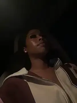 DestinyTurner – webcam model profile photo Image 18