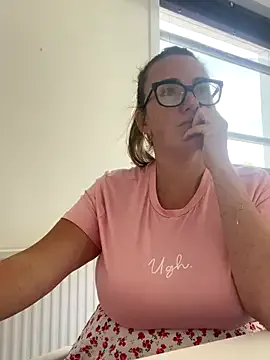 PumaShyXD – webcam model profile photo Image 15