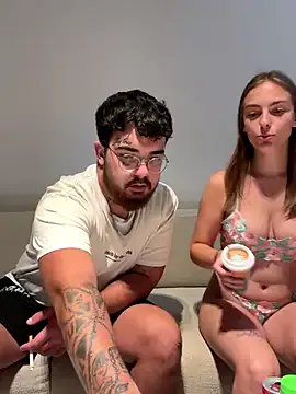 Yui-Ch – webcam model profile photo Image 13