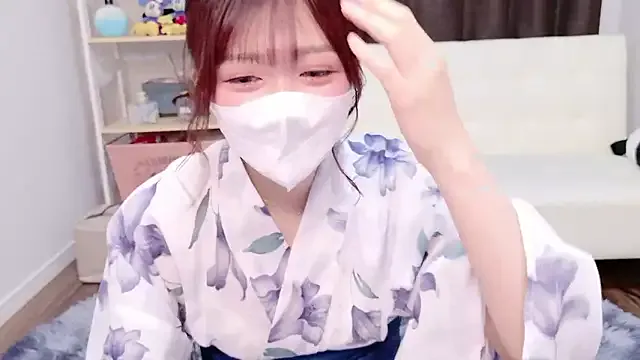 KimKelly13 – webcam model profile photo Image 10