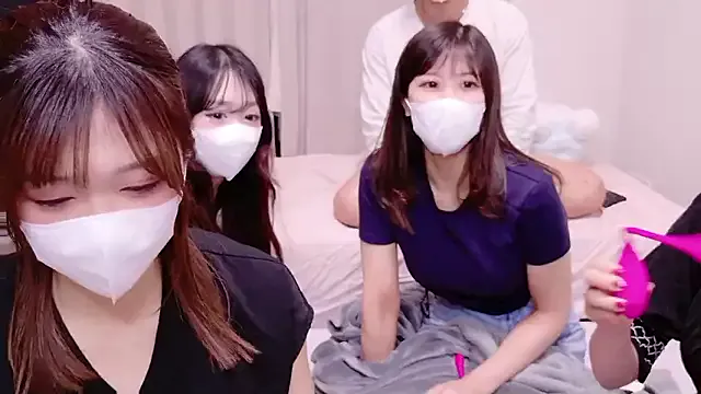 KimKelly13 – webcam model profile photo Image 4