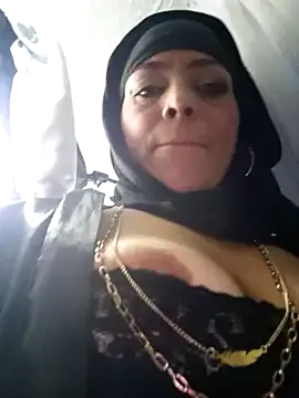 nakedbakers – webcam model profile photo Image 4