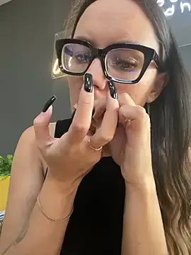 amilia4u – webcam model profile photo Image 17