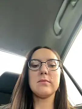 amilia4u – webcam model profile photo Image 5