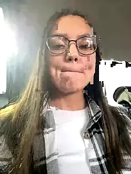 amilia4u – webcam model profile photo Image 7