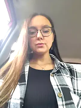 amilia4u – webcam model profile photo Image 8