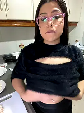 chloewildd – webcam model profile photo Image 2