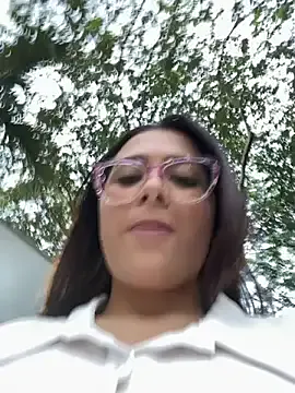 chloewildd – webcam model profile photo Image 3